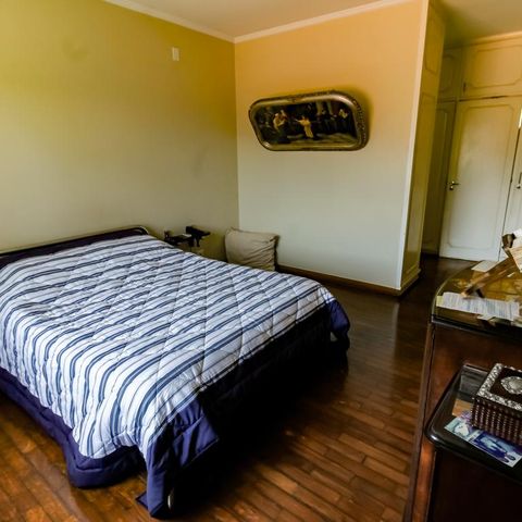 Casa à venda com 463m², 4 quartos e 6 vagas Casa à venda com 463m², 4 quartos e 6 vagasSuíte 4