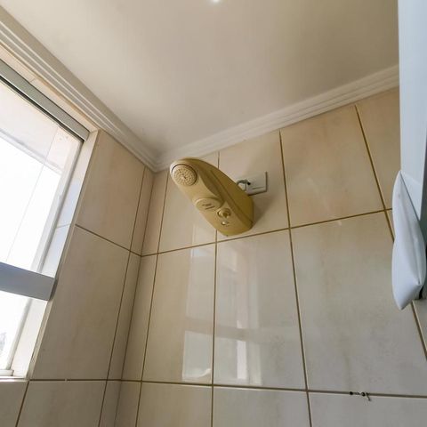 Casa à venda com 463m², 4 quartos e 6 vagas Casa à venda com 463m², 4 quartos e 6 vagasBanheiro - Salão de festas