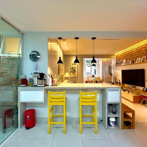 Apartamento à venda com 136m², 3 quartos e sem vaga Apartamento à venda com 136m², 3 quartos e sem vagaCozinha