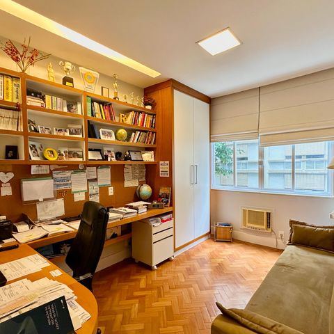 Apartamento à venda com 136m², 3 quartos e sem vaga Apartamento à venda com 136m², 3 quartos e sem vagaQuarto 2 - Suite