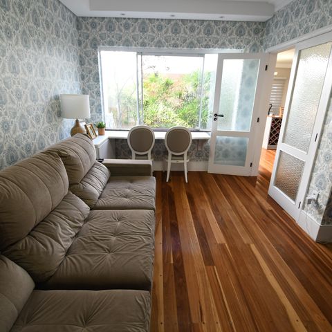 Casa de condomínio à venda com 398m², 4 quartos e 6 vagasSala TV