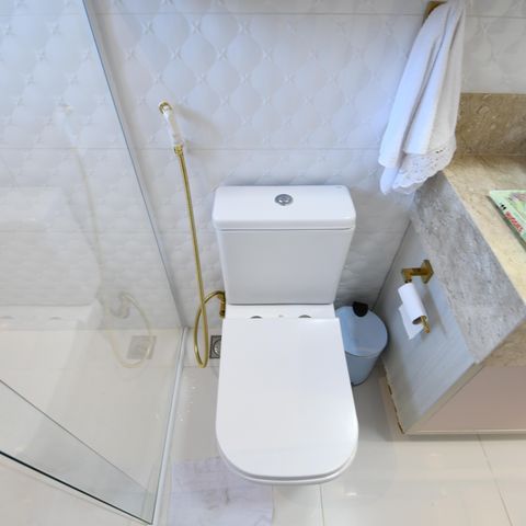 Casa de condomínio à venda com 398m², 4 quartos e 6 vagasBanheiro 3