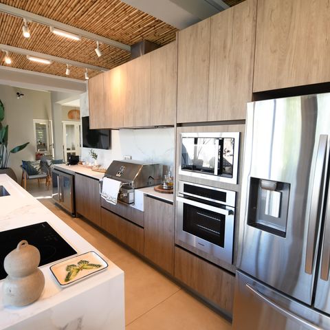 Casa de condomínio à venda com 398m², 4 quartos e 6 vagasVaranda Gourmet