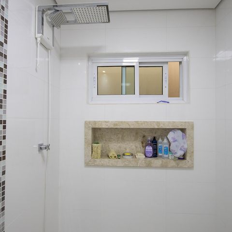 Casa à venda com 140m², 3 quartos e 2 vagas Casa à venda com 140m², 3 quartos e 2 vagasBanheiro