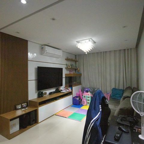 Casa à venda com 140m², 3 quartos e 2 vagas Casa à venda com 140m², 3 quartos e 2 vagasSala