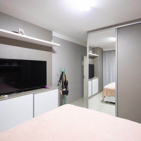 Casa à venda com 140m², 3 quartos e 2 vagas Casa à venda com 140m², 3 quartos e 2 vagasSuite