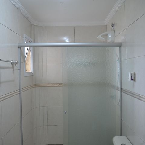 Apartamento à venda com 198m², 2 quartos e 2 vagasBanheiro da Suite