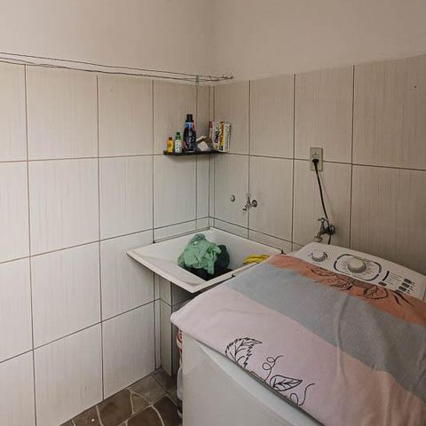 Casa à venda com 68m², 3 quartos e 2 vagas Casa à venda com 68m², 3 quartos e 2 vagasÁrea de Serviço