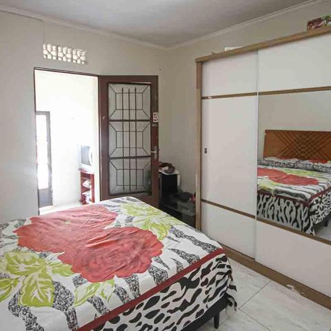 Casa à venda com 68m², 3 quartos e 2 vagas Casa à venda com 68m², 3 quartos e 2 vagasQuarto 02