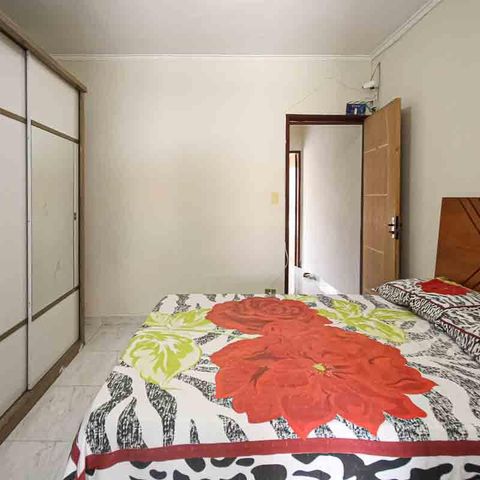 Casa à venda com 68m², 3 quartos e 2 vagas Casa à venda com 68m², 3 quartos e 2 vagasQuarto 02