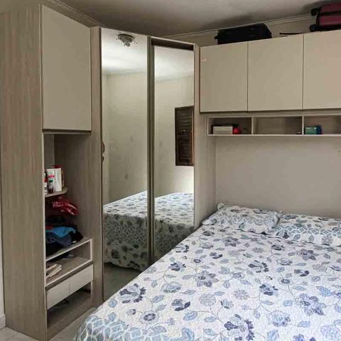 Casa à venda com 68m², 3 quartos e 2 vagas Casa à venda com 68m², 3 quartos e 2 vagasQuarto