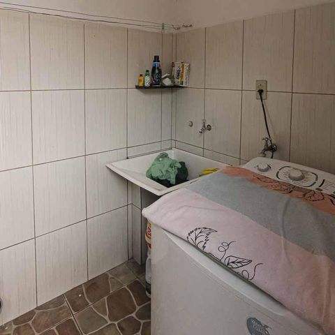 Casa à venda com 68m², 3 quartos e 2 vagas Casa à venda com 68m², 3 quartos e 2 vagasÁrea de Serviço