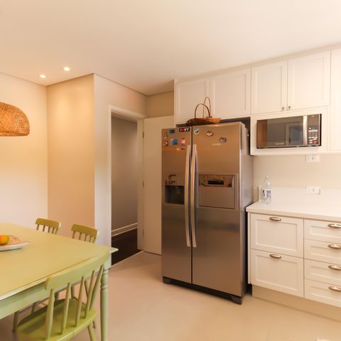 Apartamento à venda com 150m², 4 quartos e 3 vagas Apartamento à venda com 150m², 4 quartos e 3 vagasCozinha