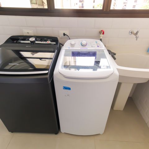 Apartamento à venda com 150m², 4 quartos e 3 vagas Apartamento à venda com 150m², 4 quartos e 3 vagasÁrea de Serviço