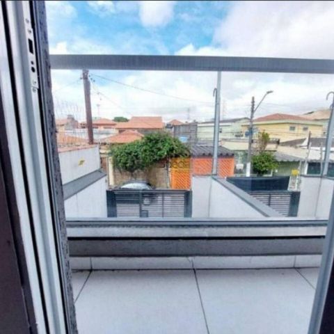 Casa à venda com 90m², 2 quartos e 1 vaga