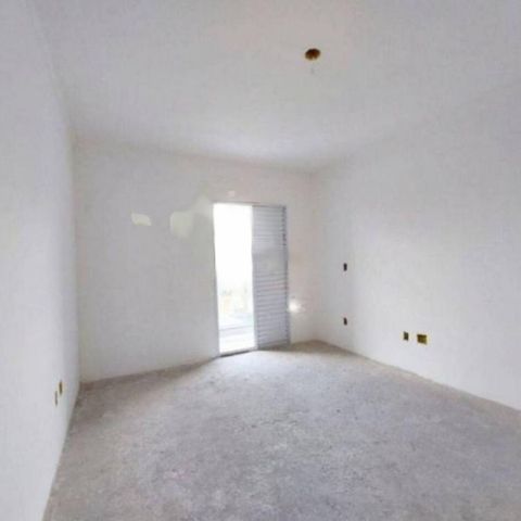 Casa à venda com 90m², 2 quartos e 1 vaga