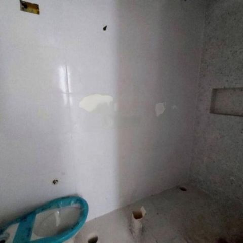 Casa à venda com 90m², 2 quartos e 1 vaga