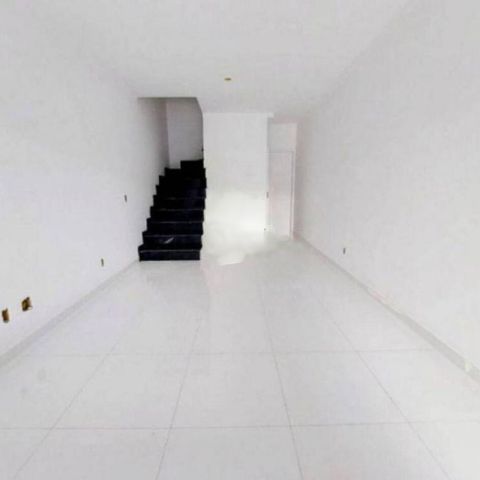 Casa à venda com 90m², 2 quartos e 1 vaga