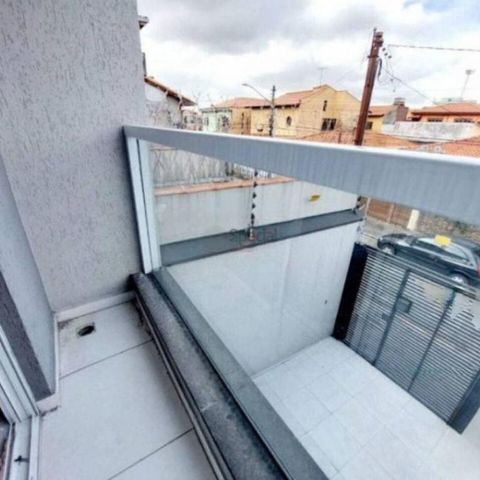 Casa à venda com 90m², 2 quartos e 1 vaga