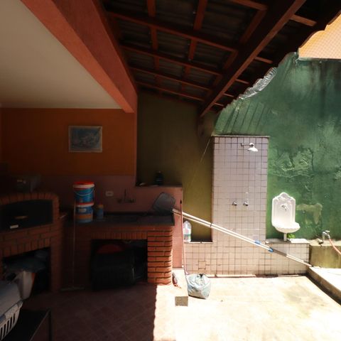 Casa à venda com 560m², 4 quartos e 2 vagasÁrea comum - Churrasqueira