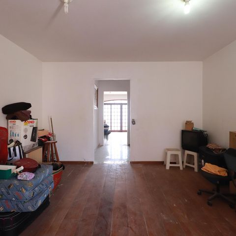 Casa à venda com 560m², 4 quartos e 2 vagasSala 3