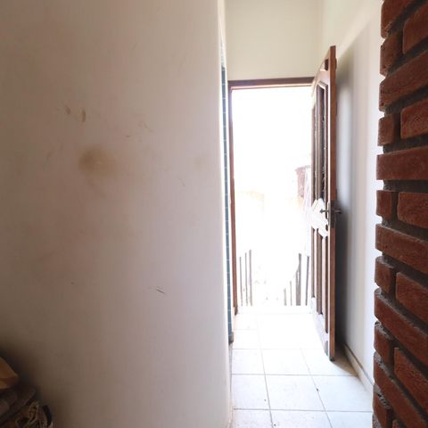 Casa à venda com 560m², 4 quartos e 2 vagasQuarto de Serviço