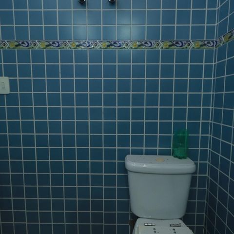 Casa à venda com 560m², 4 quartos e 2 vagasBanheiro da Suíte 3