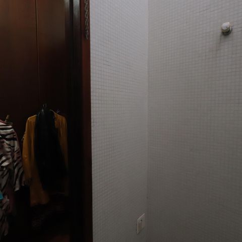 Casa à venda com 560m², 4 quartos e 2 vagasBanheiro da Suíte 1