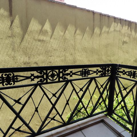 Casa à venda com 560m², 4 quartos e 2 vagasSacada Suíte 2