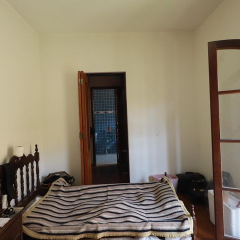 Casa à venda com 560m², 4 quartos e 2 vagasSuíte 2