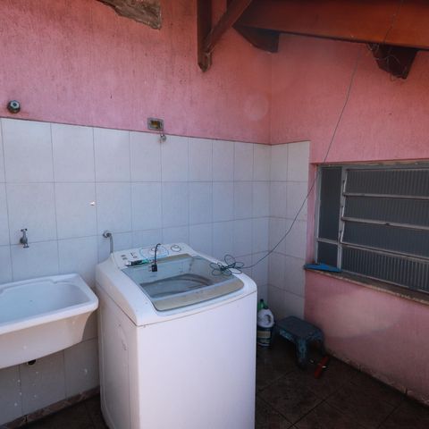 Casa à venda com 560m², 4 quartos e 2 vagasÁrea de Serviço