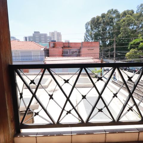 Casa à venda com 560m², 4 quartos e 2 vagasSacada Suíte 3