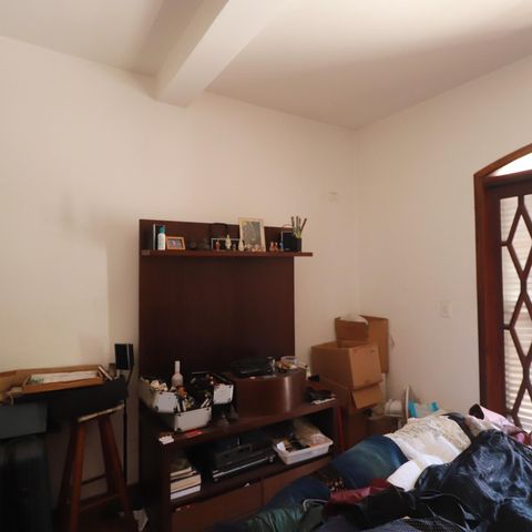 Casa à venda com 560m², 4 quartos e 2 vagasSuíte 3