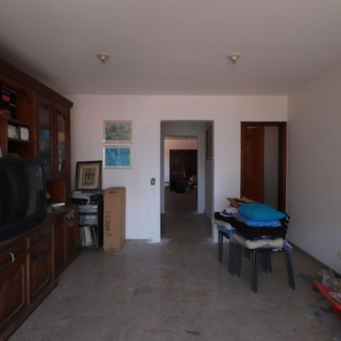 Casa à venda com 560m², 4 quartos e 2 vagasSala 2