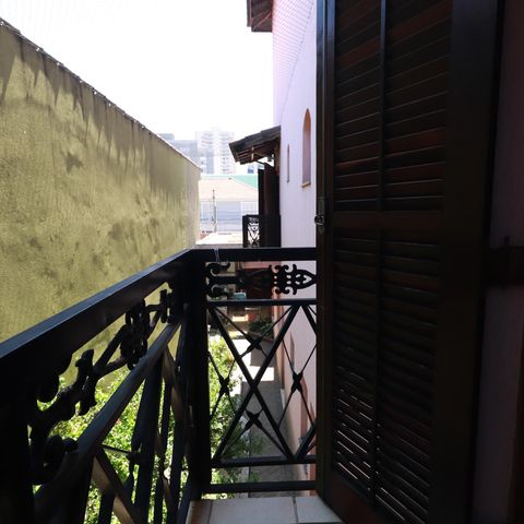 Casa à venda com 560m², 4 quartos e 2 vagasSacada Suíte 2