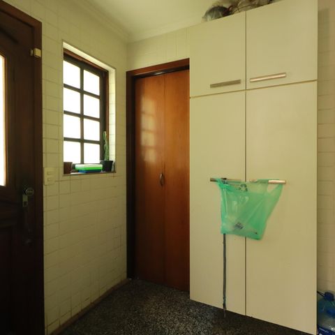 Casa à venda com 560m², 4 quartos e 2 vagasDespensa