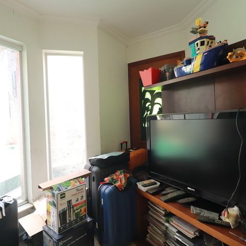 Casa à venda com 560m², 4 quartos e 2 vagasSala 4