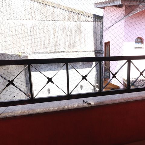 Casa à venda com 560m², 4 quartos e 2 vagasSacada Suíte