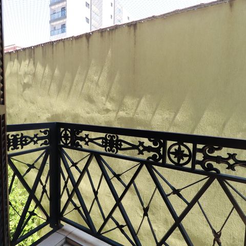 Casa à venda com 560m², 4 quartos e 2 vagasSacada Suíte 4