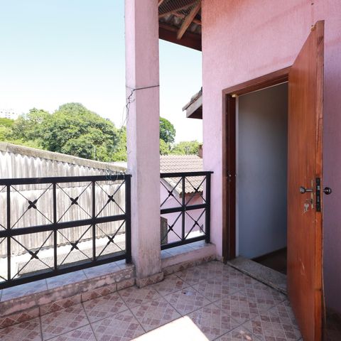 Casa à venda com 560m², 4 quartos e 2 vagasÁrea de Serviço