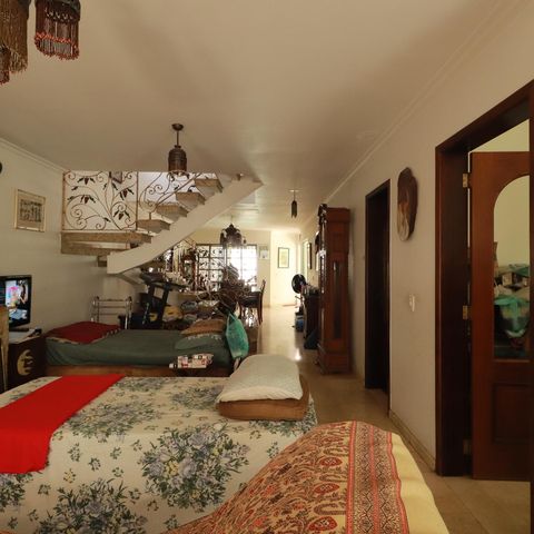 Casa à venda com 560m², 4 quartos e 2 vagasSala