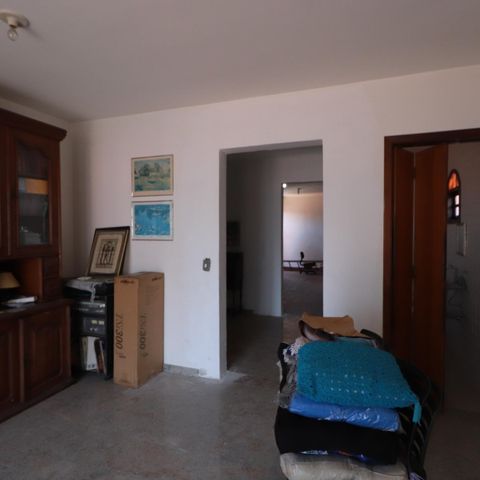 Casa à venda com 560m², 4 quartos e 2 vagasSala 2