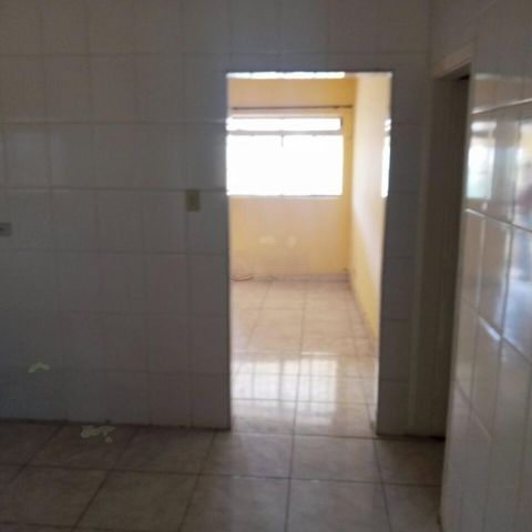 Casa à venda com 150m², 2 quartos e sem vaga