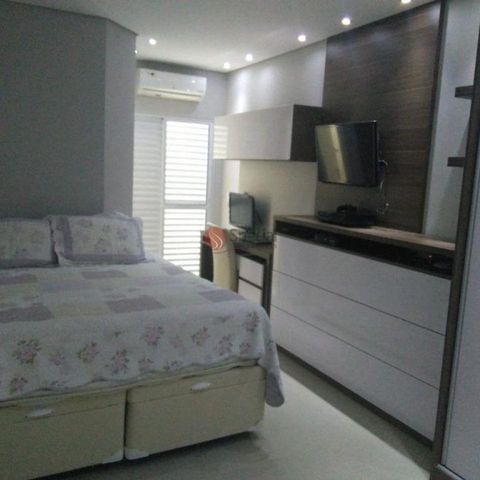 Casa à venda com 94m², 2 quartos e 2 vagas