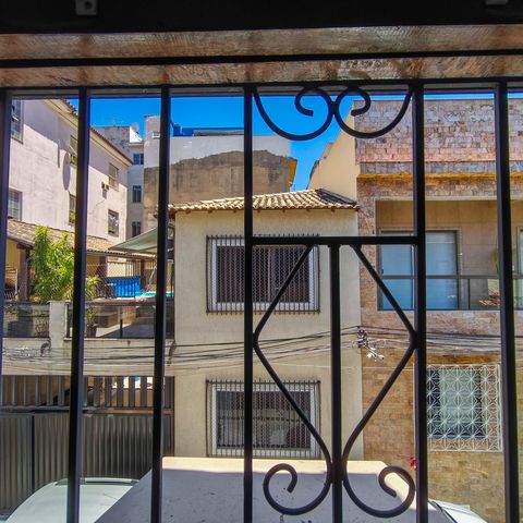 Casa à venda com 253m², 4 quartos e 1 vaga Casa à venda com 253m², 4 quartos e 1 vagaVista do Quarto 3