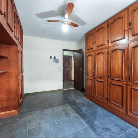 Casa à venda com 253m², 4 quartos e 1 vaga Casa à venda com 253m², 4 quartos e 1 vagaQuarto 3