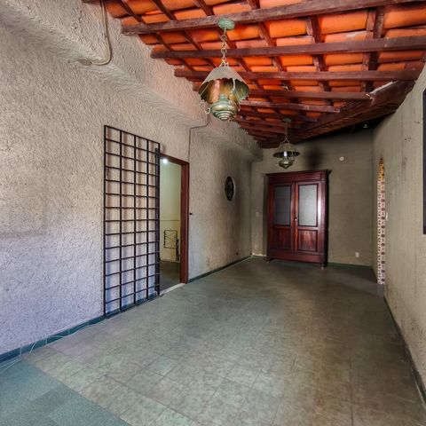 Casa à venda com 253m², 4 quartos e 1 vaga Casa à venda com 253m², 4 quartos e 1 vagaÁrea comum