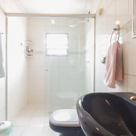Casa à venda com 90m², 3 quartos e 1 vaga Casa à venda com 90m², 3 quartos e 1 vagaBanheiro Suíte