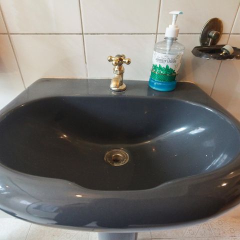 Casa à venda com 90m², 3 quartos e 1 vaga Casa à venda com 90m², 3 quartos e 1 vagaBanheiro Suíte