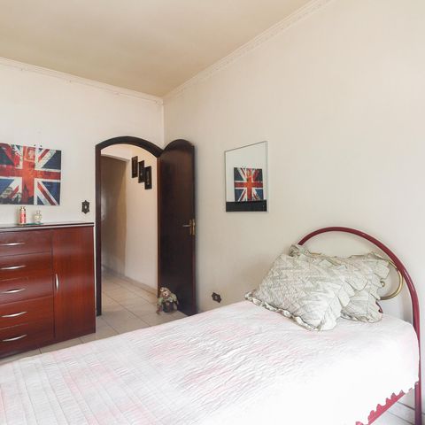 Casa à venda com 90m², 3 quartos e 1 vaga Casa à venda com 90m², 3 quartos e 1 vagaQuarto 1